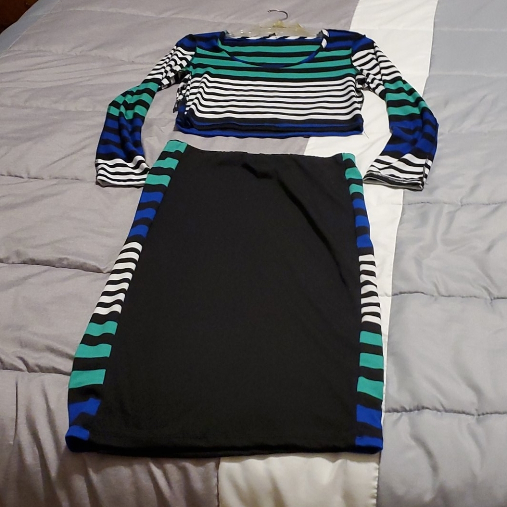 Cropped top and skirt